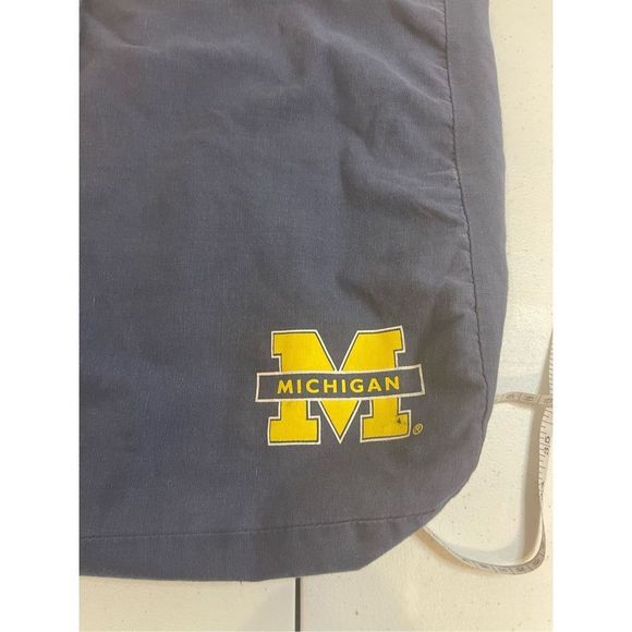 Michigan pajama pants size large bundle with reversible bag university of Michig - Picture 11 of 13